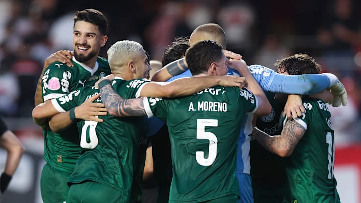 Palmeiras lidera o Campeonato Brasileiro