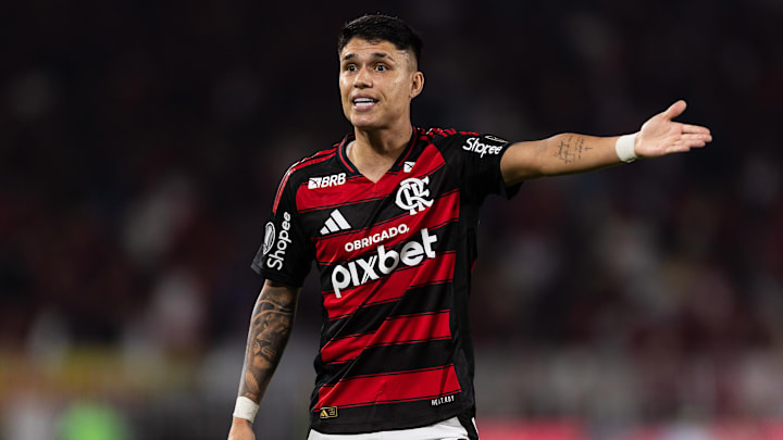 Galo tem interesse em Luiz Araújo