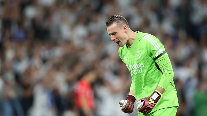 Andriy Lunin vertritt bei Real Madrid Thibaut Courtois