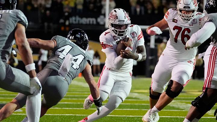 Oct 17, 2026; Boulder, Colorado, USA; Colorado Buffaloes linebacker Gideon Lampron (44) dives at Utah Utes quarterback Devon Dampier (4) at Folsom Field. Mandatory Credit: Ron Chenoy-Imagn Images Oct 17, 2026; Boulder, Colorado, USA; Colorado Buffaloes linebacker Gideon Lampron (44) dives at Utah Utes quarterback Devon Dampier (4) at Folsom Field. Mandatory Credit: Ron Chenoy-Imagn Images