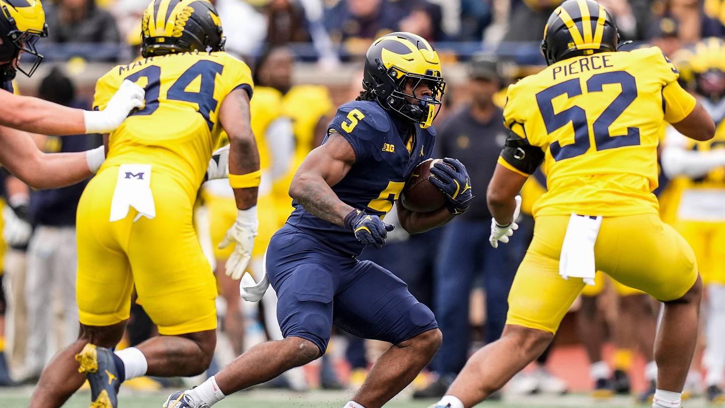 3 Michigan football freshmen who could become starters in 2026