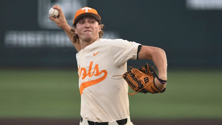 Tennessee's Nate Snead (7) pitches against Southern Miss the NCAA Baseball Tournament's Knoxville Regional on Sunday, June 2, 2024 in Knoxville, Tenn. Tennessee's Nate Snead (7) pitches against Southern Miss the NCAA Baseball Tournament's Knoxville Regional on Sunday, June 2, 2024 in Knoxville, Tenn.
