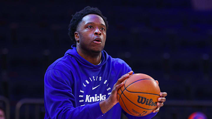 Jan 20, 2025; New York, New York, USA; New York Knicks forward OG Anunoby (8) warms up before the game against the Atlanta Hawks at Madison Square Garden. Mandatory Credit: Vincent Carchietta-Imagn Images