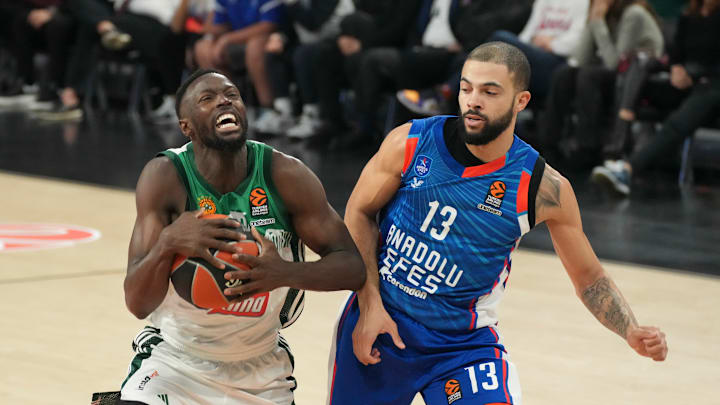 Anadolu Efes Istanbul v Panathinaikos Athens - Turkish Airlines EuroLeague