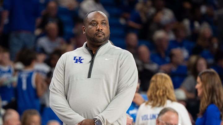 Kentucky Wildcats associate head coach Alvin Brooks III coaches during the Kentucky Blue-White preseason event on Friday, Oct. 18, 2024 at the Memorial Coliseum.