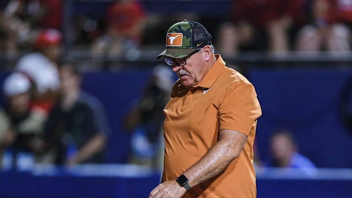 Mike White, Texas softball