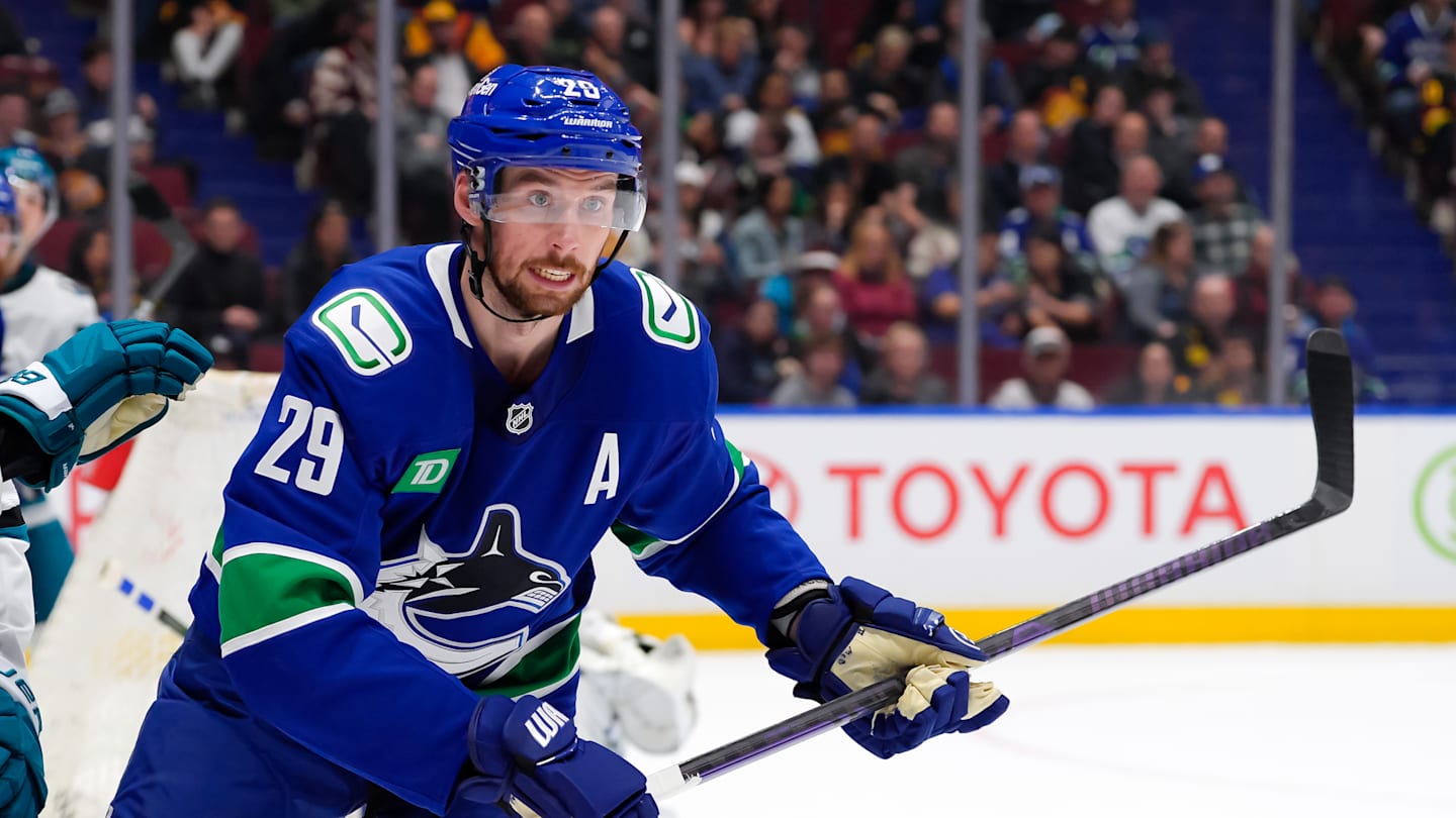 Canucks' important defencemen rank among NHL's slowest