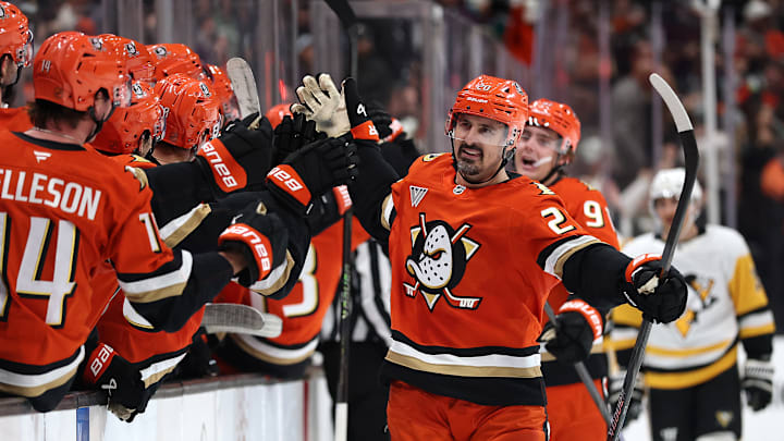 Pittsburgh Penguins v Anaheim Ducks