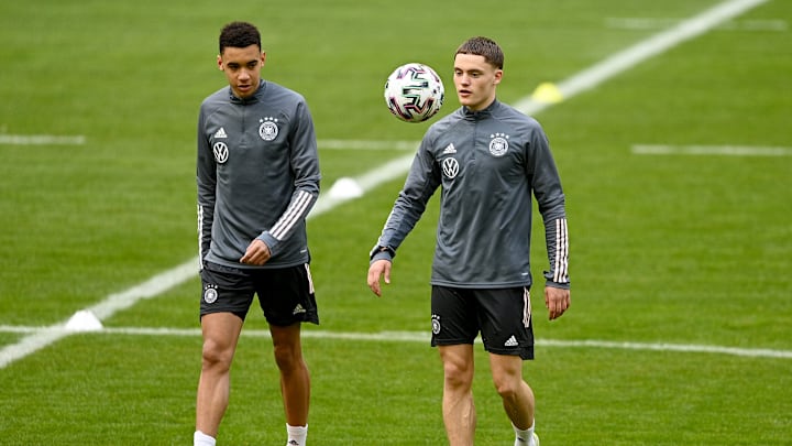 Jamal Musiala und Florian Wirtz