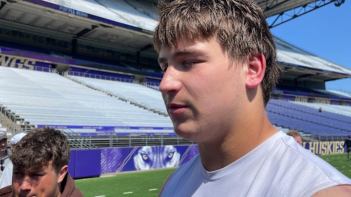 Jacob Lane had a big day in Saturday's Husky football scrimmage. Jacob Lane had a big day in Saturday's Husky football scrimmage.