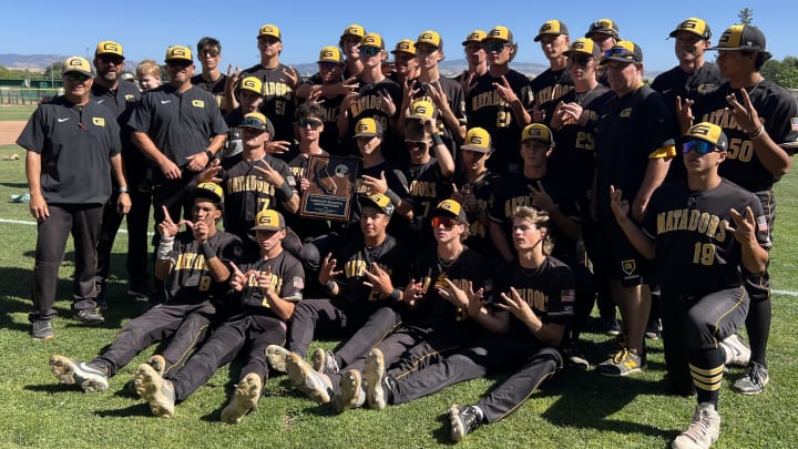 Granada baseball team poses after winning Norcal D1 title over St. Mary's 6-4 