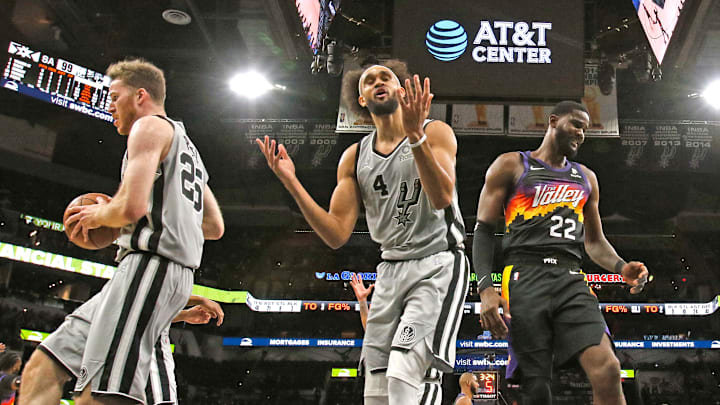 Derrick White, Deandre Ayton