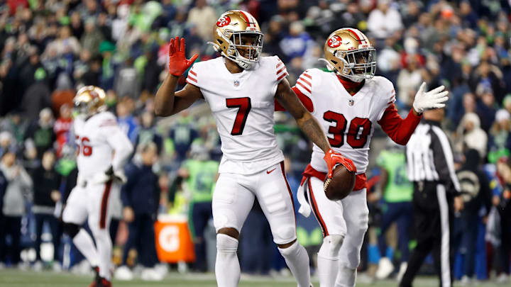 San Francisco 49ers cornerback Charvarius Ward (7)
