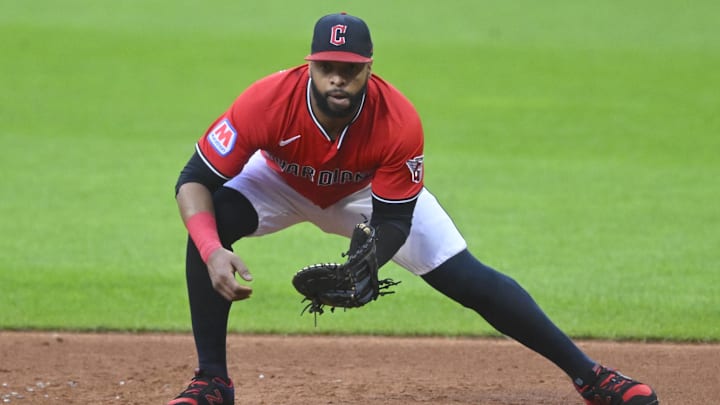 Aug 25, 2025; Cleveland, Ohio, USA; Cleveland Guardians first baseman Carlos Santana (41) fields a ground ball in the third inning against the Tampa Bay Rays at Progressive Field. Mandatory Credit: David Richard-Imagn Images Aug 25, 2025; Cleveland, Ohio, USA; Cleveland Guardians first baseman Carlos Santana (41) fields a ground ball in the third inning against the Tampa Bay Rays at Progressive Field. Mandatory Credit: David Richard-Imagn Images