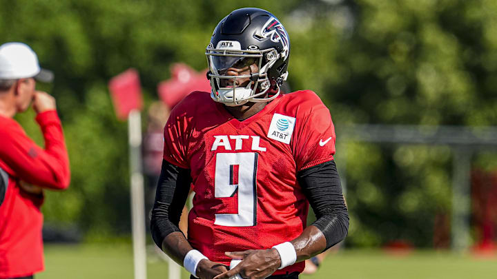 Atlanta Falcons quarterback Michael Penix Jr. engaged in a fight during joint practice with the Tennessee Titans on Wednesday. Atlanta Falcons quarterback Michael Penix Jr. engaged in a fight during joint practice with the Tennessee Titans on Wednesday.