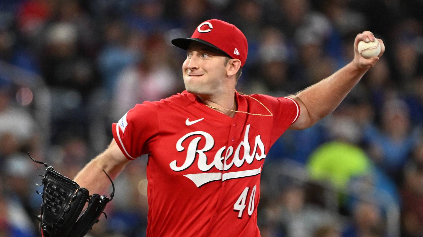 Projecting the Cincinnati Reds 2027 Starting Rotation
