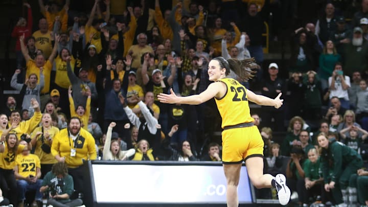 Michgan State vs Iowa (Caitlin Clark)