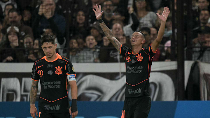 Fernando Diniz vem dando confiança e minutos para Kayke