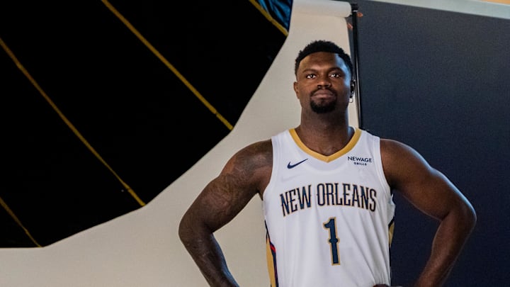Sep 23, 2025; Metairie, LA, USA; New Orleans Pelicans forward Zion Williamson (1) poses during media day at Ochsner Sports Performance Center. Mandatory Credit: Matthew Hinton-Imagn Images Sep 23, 2025; Metairie, LA, USA; New Orleans Pelicans forward Zion Williamson (1) poses during media day at Ochsner Sports Performance Center. Mandatory Credit: Matthew Hinton-Imagn Images