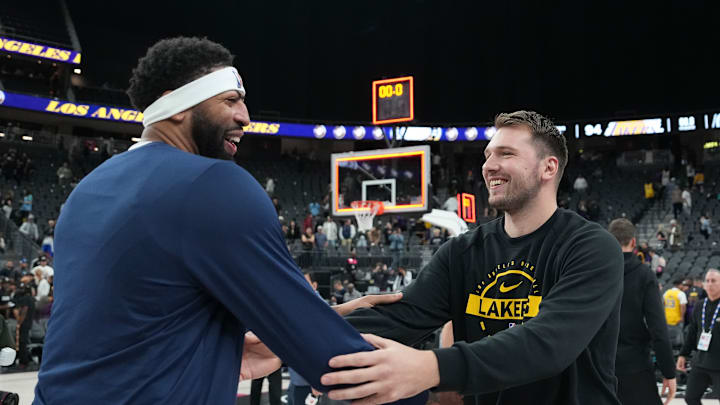 Dallas Mavericks v Los Angeles Lakers Dallas Mavericks v Los Angeles Lakers