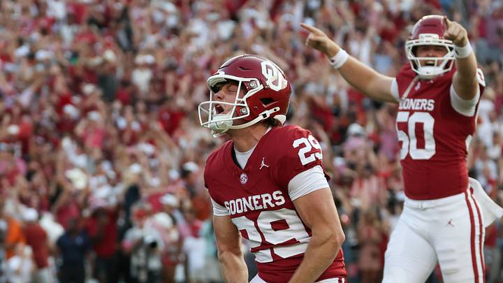 COLLEGE FOOTBALL: OCT 10 Texas vs Oklahoma