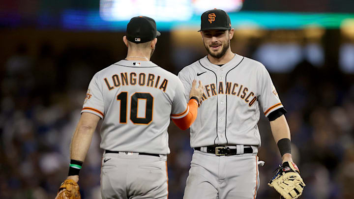 Kris Bryant y Evan Longoria son figuras en los Gigantes