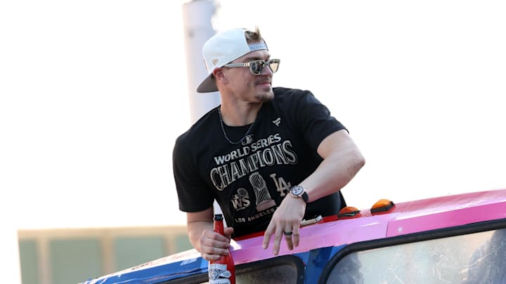Nov 1, 2024; Los Angeles, CA, USA; Los Angeles Dodgers outfielder Enrique Hernandez celebrates with fans during the 2024 World Series Championship parade in downtown Los Angeles. Mandatory Credit: Kiyoshi Mio-Imagn Images Nov 1, 2024; Los Angeles, CA, USA; Los Angeles Dodgers outfielder Enrique Hernandez celebrates with fans during the 2024 World Series Championship parade in downtown Los Angeles. Mandatory Credit: Kiyoshi Mio-Imagn Images