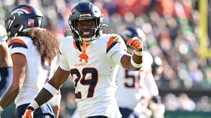 Oct 5, 2025; Philadelphia, Pennsylvania, USA; Denver Broncos cornerback Ja'Quan McMillian (29) reacts after a sack during the fourth quarter against the Philadelphia Eagles at Lincoln Financial Field. Oct 5, 2025; Philadelphia, Pennsylvania, USA; Denver Broncos cornerback Ja'Quan McMillian (29) reacts after a sack during the fourth quarter against the Philadelphia Eagles at Lincoln Financial Field.