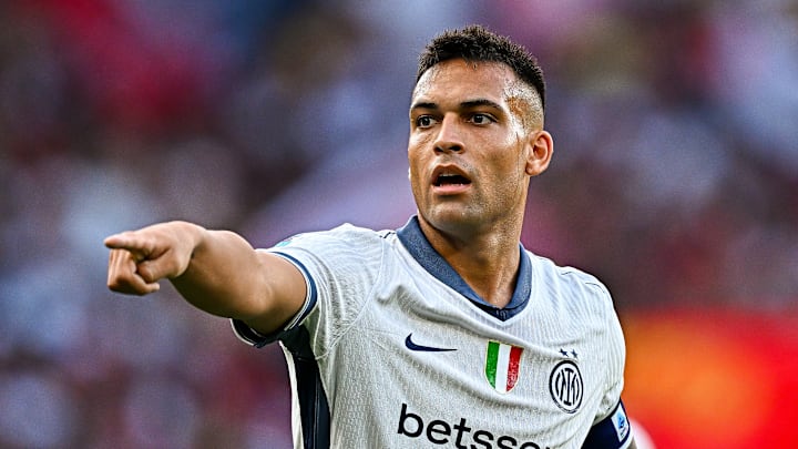 Genoa v FC Internazionale - Serie A