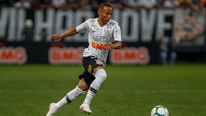 Timão busca negociar Janderson, mas encontra entraves 