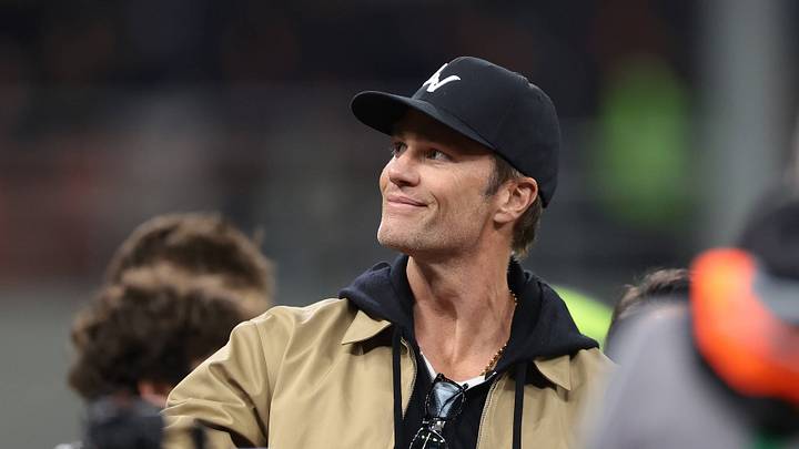 Milan, Italy, 18th February 2026. Former NFL, American Football Herren, USA American football quarterback Tom Brady prior to the AC Milan vs Como 1907 Serie A match at Giuseppe Meazza, Milan. Milan, Italy, 18th February 2026. Former NFL, American Football Herren, USA American football quarterback Tom Brady prior to the AC Milan vs Como 1907 Serie A match at Giuseppe Meazza, Milan.