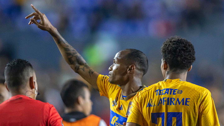 FBL-CONCACAF-CHAMPIONS LEAGUE-TIGRES-VANCOUVER