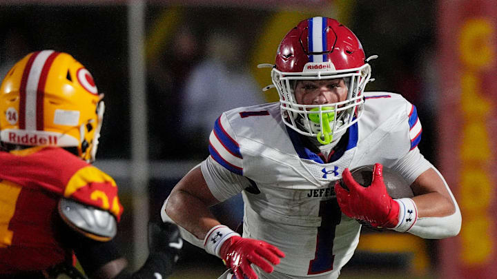 A longtime Clemson commit officially shut down his recruitment this week, locking in his spot in the Tigers’ 2027 class. A longtime Clemson commit officially shut down his recruitment this week, locking in his spot in the Tigers’ 2027 class.