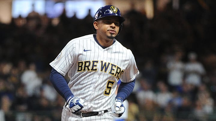 Sep 18, 2021; Milwaukee, Wisconsin, USA;  Milwaukee Brewers third baseman Eduardo Escobar (5) rounds