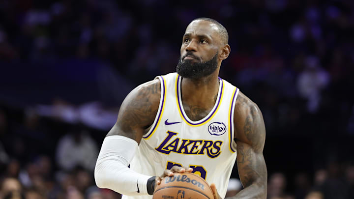 Dec 7, 2025; Philadelphia, Pennsylvania, USA; Los Angeles Lakers forward Lebron James (23) shoots against the Philadelphia 76ers during the fourth quarter at Xfinity Mobile Arena. Mandatory Credit: Bill Streicher-Imagn Images Dec 7, 2025; Philadelphia, Pennsylvania, USA; Los Angeles Lakers forward Lebron James (23) shoots against the Philadelphia 76ers during the fourth quarter at Xfinity Mobile Arena. Mandatory Credit: Bill Streicher-Imagn Images
