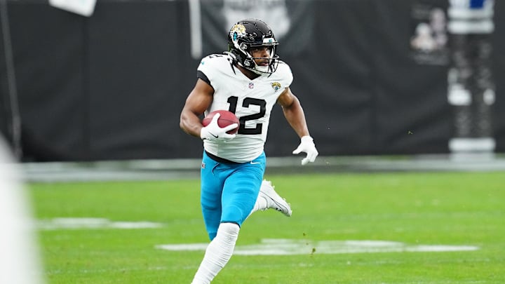 Dec 22, 2024; Paradise, Nevada, USA; Jacksonville Jaguars wide receiver Devin Duvernay (12) returns a punt by the Las Vegas Raiders during the first quarter at Allegiant Stadium. Mandatory Credit: Stephen R. Sylvanie-Imagn Images Dec 22, 2024; Paradise, Nevada, USA; Jacksonville Jaguars wide receiver Devin Duvernay (12) returns a punt by the Las Vegas Raiders during the first quarter at Allegiant Stadium. Mandatory Credit: Stephen R. Sylvanie-Imagn Images
