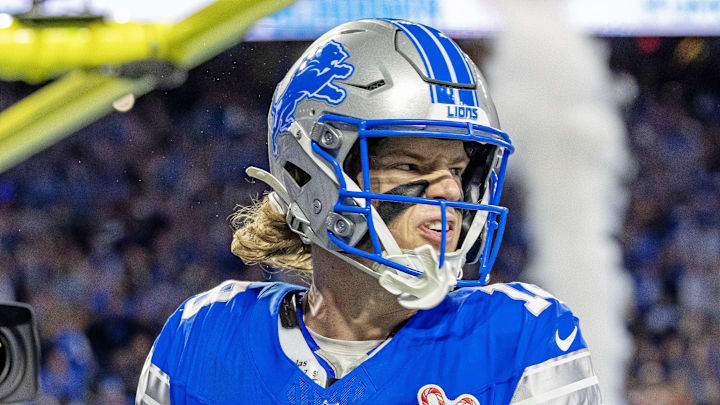 Dec 21, 2025; Detroit, Michigan, USA; Detroit Lions wide receiver Isaac Teslaa (18) scores a touchdown during the third quarter against the Pittsburgh Steelers at Ford Field. Mandatory Credit: David Reginek-Imagn Images Dec 21, 2025; Detroit, Michigan, USA; Detroit Lions wide receiver Isaac Teslaa (18) scores a touchdown during the third quarter against the Pittsburgh Steelers at Ford Field. Mandatory Credit: David Reginek-Imagn Images