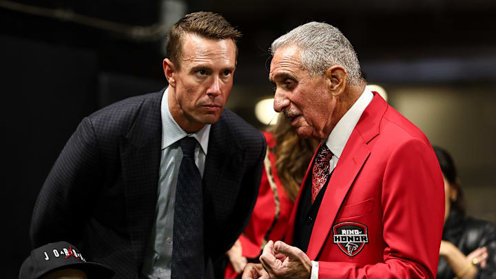 Tampa Bay Buccaneers v Atlanta Falcons Tampa Bay Buccaneers v Atlanta Falcons