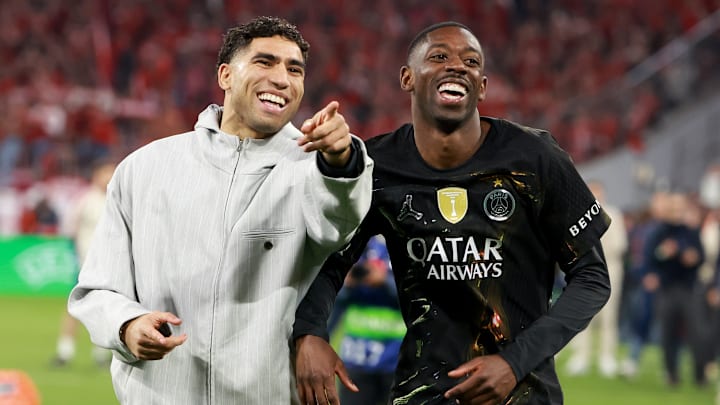 Achraf Hakimi était du déplacement pour soutenir son équipe lors du match retour face au Bayern Munich. Achraf Hakimi était du déplacement pour soutenir son équipe lors du match retour face au Bayern Munich.