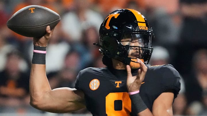 Nov 2, 2024; Knoxville, Tennessee, USA; Tennessee Volunteers quarterback Nico Iamaleava (8) throws against the Kentucky Wildcats during the first half at Neyland Stadium. Mandatory Credit: Saul Young/USA TODAY Network via Imagn Images
