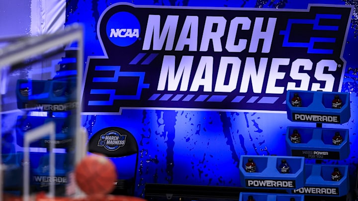 Syracuse basketball kicks off its 2024-25 season this Monday when it hosts Le Moyne at the Dome. Here's how to watch.