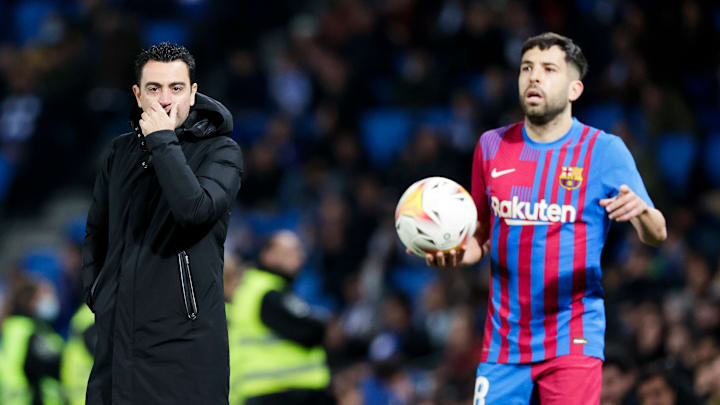 Time de Xavi Hernández só venceu uma partida das últimas quatro vezes que entrou em campo Time de Xavi Hernández só venceu uma partida das últimas quatro vezes que entrou em campo