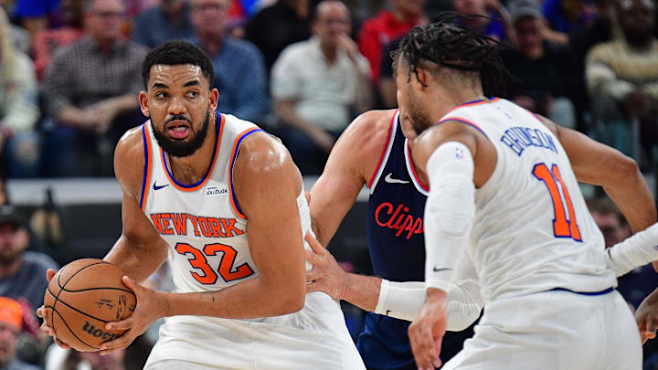 Knicks center Karl-Anthony Towns controls the ball against the Clippers during the second half on Monday.
