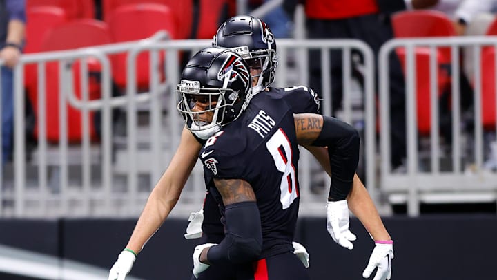 Indianapolis Colts v Atlanta Falcons