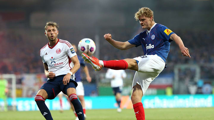Holstein Kiel v Fortuna Düsseldorf - Second Bundesliga Holstein Kiel v Fortuna Düsseldorf - Second Bundesliga