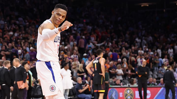 Los Angeles Clippers v Phoenix Suns - Game One