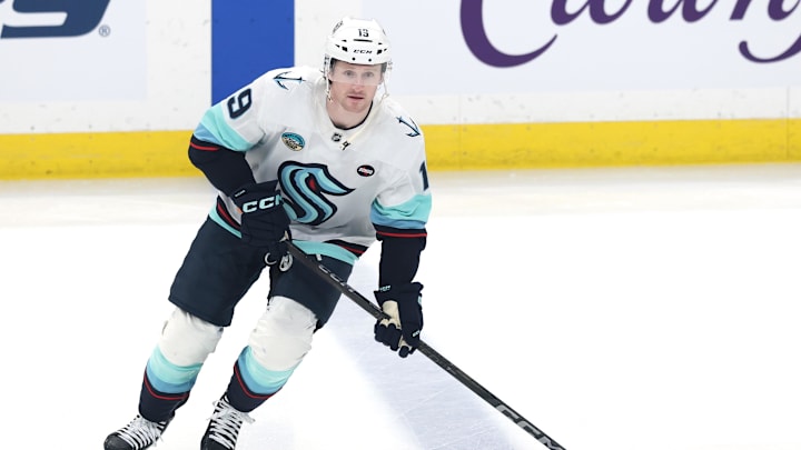 Jan 16, 2025; Winnipeg, Manitoba, CAN; Seattle Kraken left wing Jared McCann (19) warms up before a game against the Winnipeg Jets at Canada Life Centre. Mandatory Credit: James Carey Lauder-Imagn Images