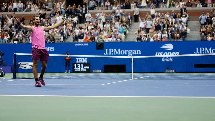 Sep 7, 2025; Flushing, NY, USA; Carlos Alcaraz (ESP) celebrates after match point against Jannik Sinner (ITA) (not pictured) in the men's singles final of the 2025 US Open tennis championships at USTA Billie Jean King National Tennis Center. Mandatory Credit: Geoff Burke-Imagn Images Sep 7, 2025; Flushing, NY, USA; Carlos Alcaraz (ESP) celebrates after match point against Jannik Sinner (ITA) (not pictured) in the men's singles final of the 2025 US Open tennis championships at USTA Billie Jean King National Tennis Center. Mandatory Credit: Geoff Burke-Imagn Images