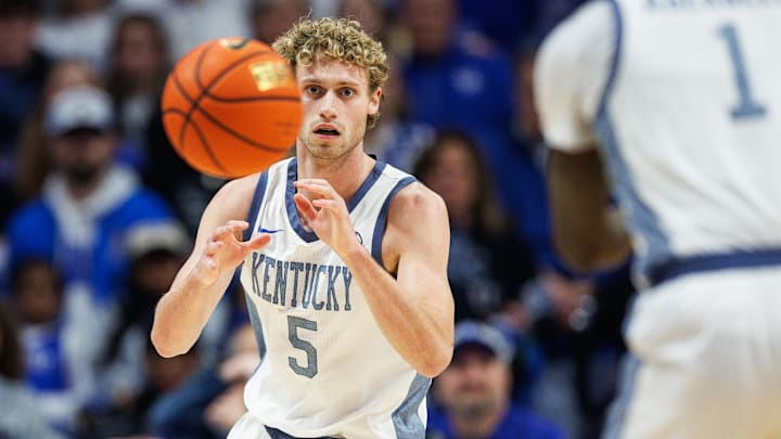 Feb 7, 2026; Lexington, Kentucky, USA; Kentucky Wildcats guard Collin Chandler (5) catches a pass during the first half against the Tennessee Volunteers at Rupp Arena at Central Bank Center. Mandatory Credit: Jordan Prather-Imagn Images