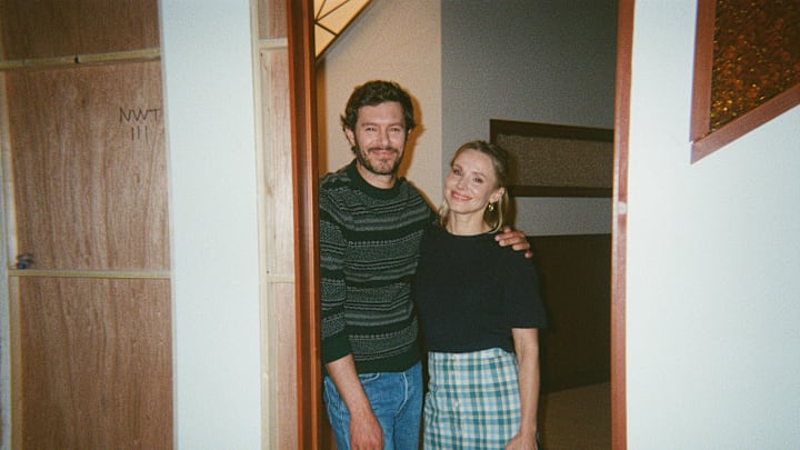 Nobody Wants This. (L to R) Adam Brody, Kristen Bell on the set of Nobody Wants This S3